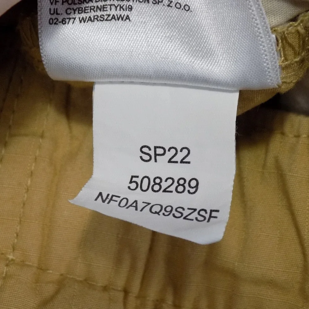 The North Face Mens Khaki Ripstop Cargo Hiking Shorts Built-In Belt Size L
